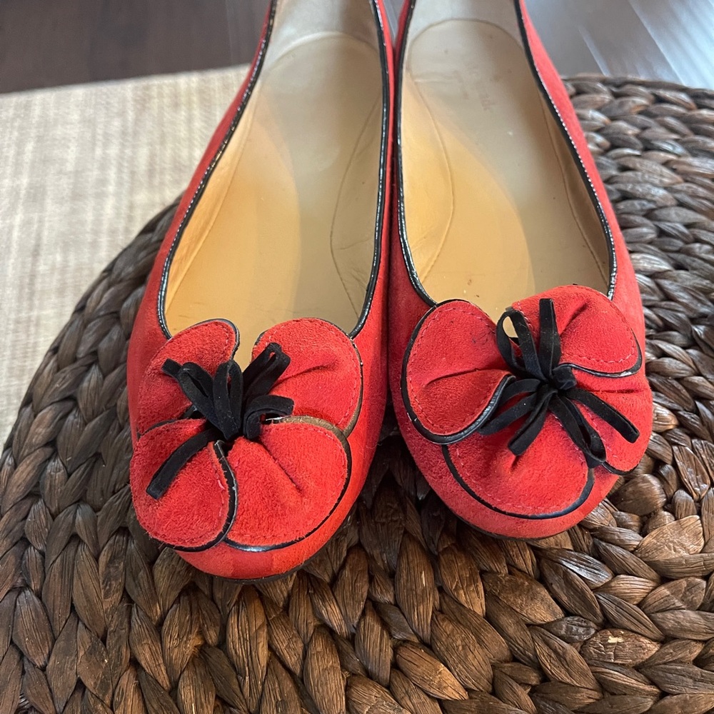 Kate Spade Red Flats with Floral Detail - Picture 6 of 7
